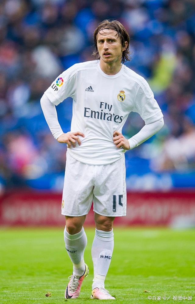 詹姆斯关键时刻上篮得分